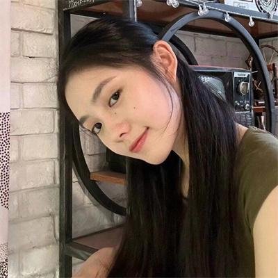 洞里的月亮